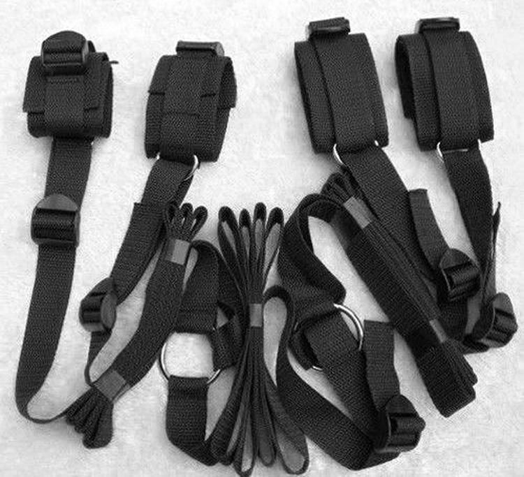 Handcuffs Strap-on Kit in Silicone & ABS