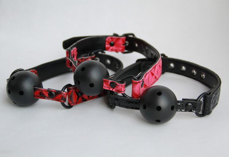 Kit strap-on in PU