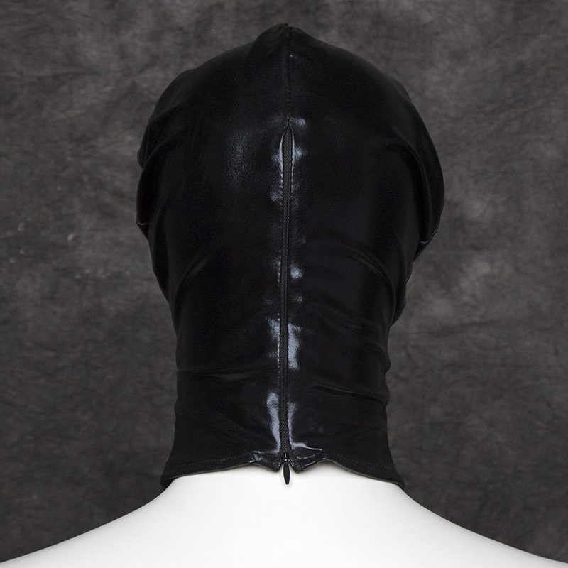 Set BDSM con capucha
