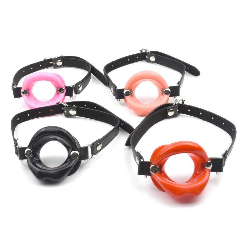 Mouth Strap-on Kit Lips