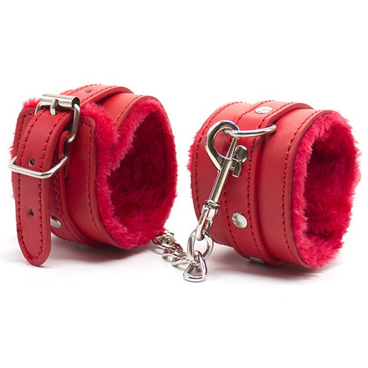 Handcuffs Leather Strap-on Kit