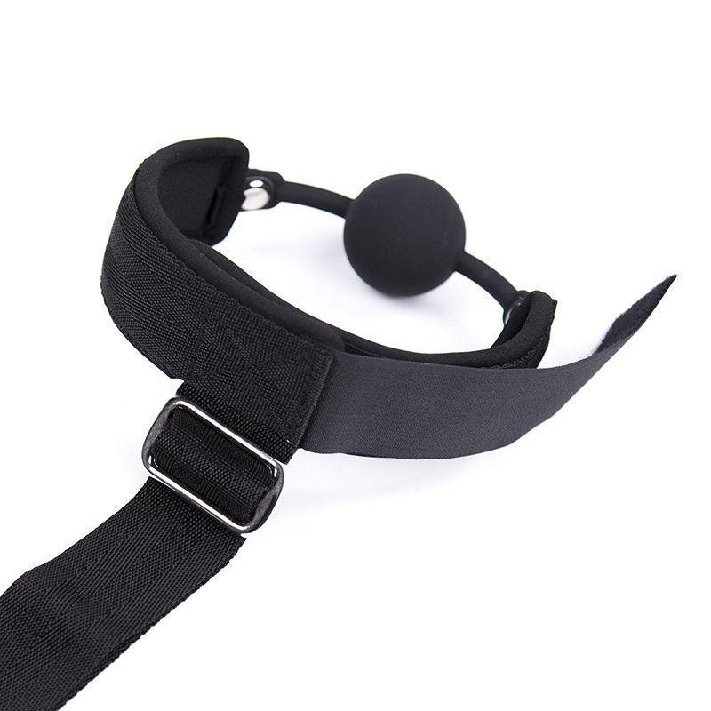 Handcuffs Strap-on Kit in Nylon