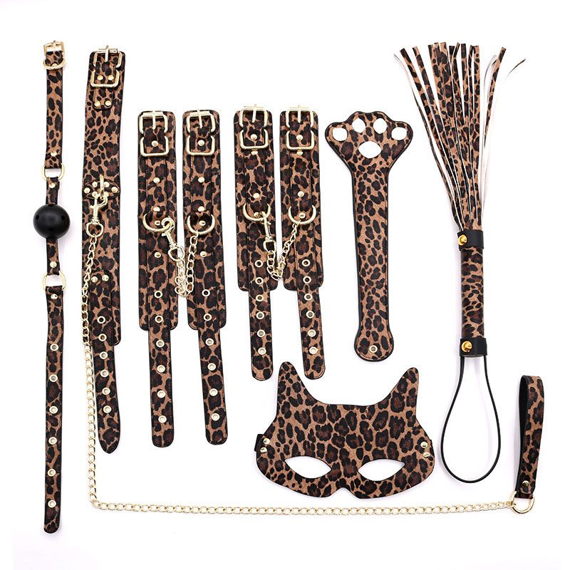 Bondage Strap-on Kit – Khaki